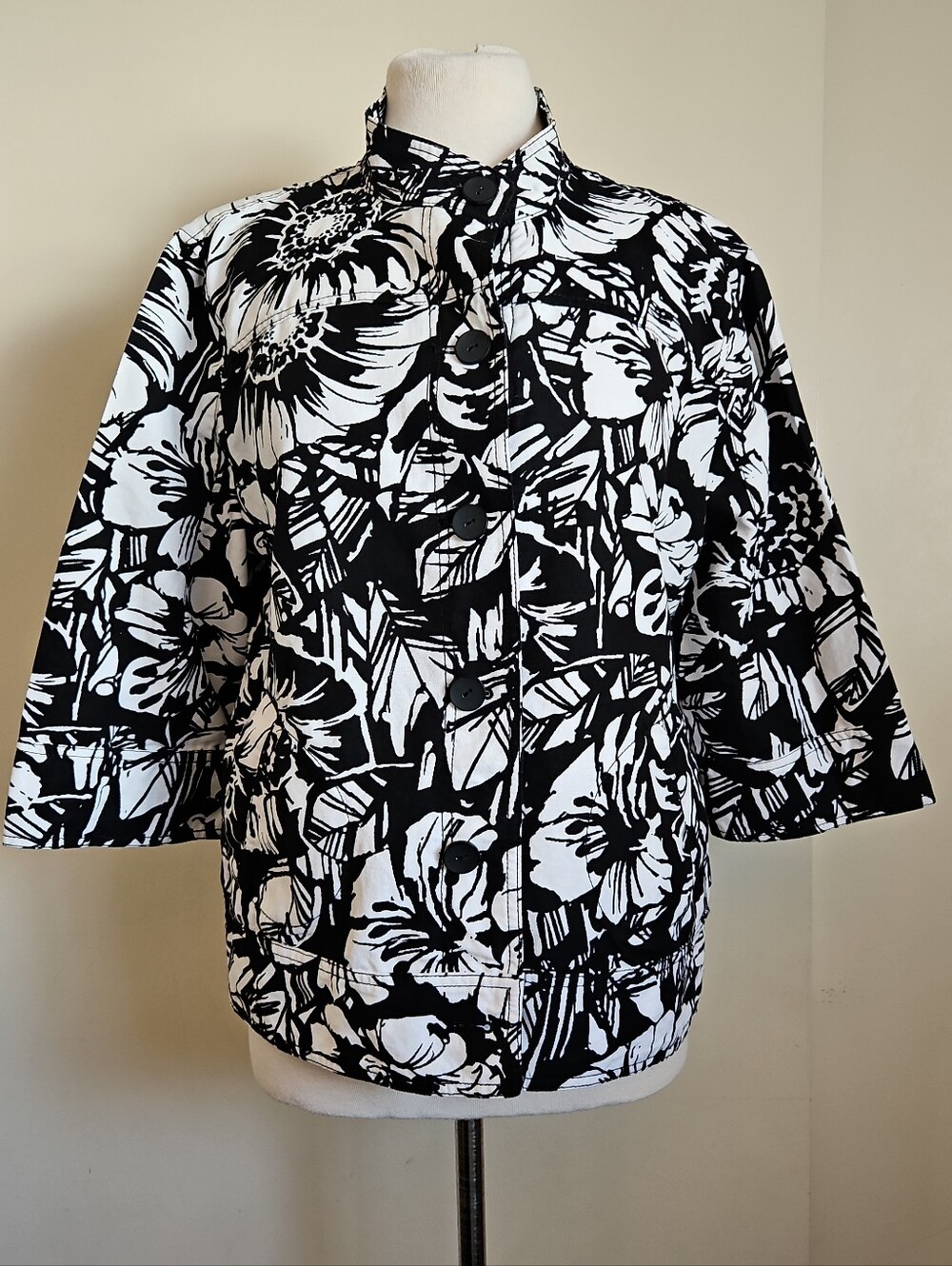 Croft & Barrow Linen Blend Floral Black & White Jacket Shirt Button-Up Size XL
